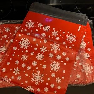 (20) 10x13 Snowflake Polymailers